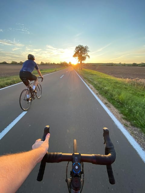 Amsterdam: Road Bike Rental With Self Guided Tour - Amsterdamse Bos