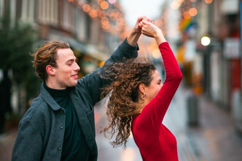 Amsterdam: Romantic Photoshoot for Couples - Itinerary and Meeting Point