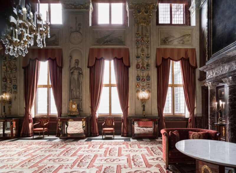 Amsterdam: Royal Palace Entry Ticket and Audio Guide - Key Points