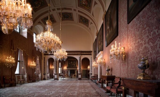 Amsterdam: Royal Palace Entry Ticket and Audio Guide - Exploring the Royal Palace