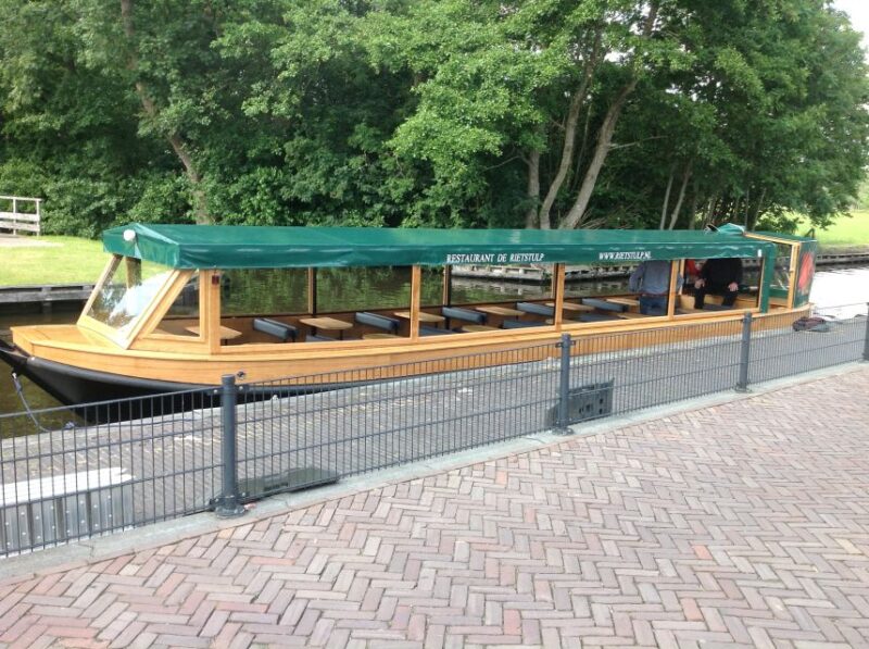 Amsterdam: Small Group or Private Tour to Giethoorn + Lunch - Transportation and Amenities