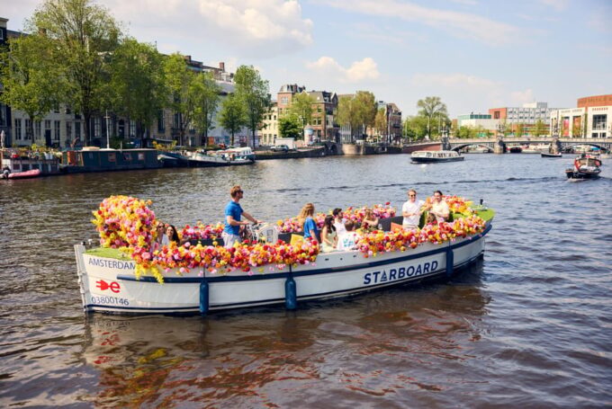 Amsterdam: the Original Flower Boat With Local Guide and Bar - Frequently Asked Questions