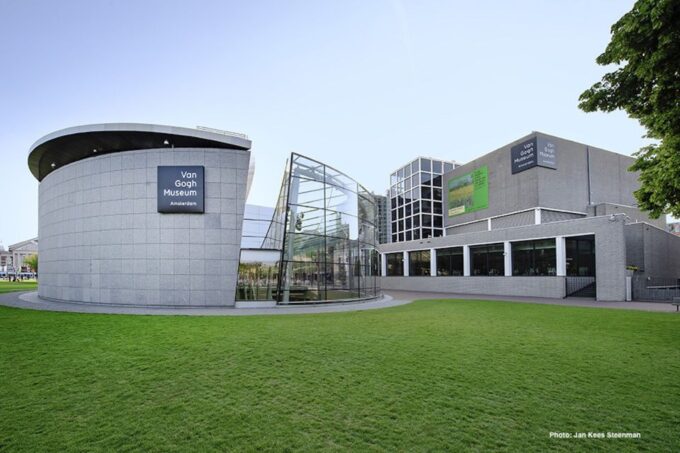 Amsterdam: Van Gogh Museum Guided Tour With Entry - Cafe and Museum Shop Amenities