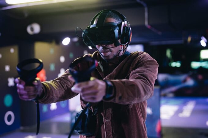 Amsterdam: VR Game Park Free-Roaming Experience - Customer Reviews