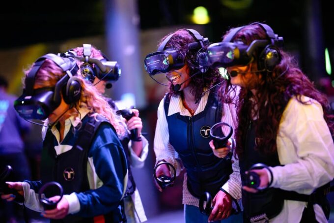 Amsterdam: VR Game Park Free-Roaming Experience - Reservation and Cancellation