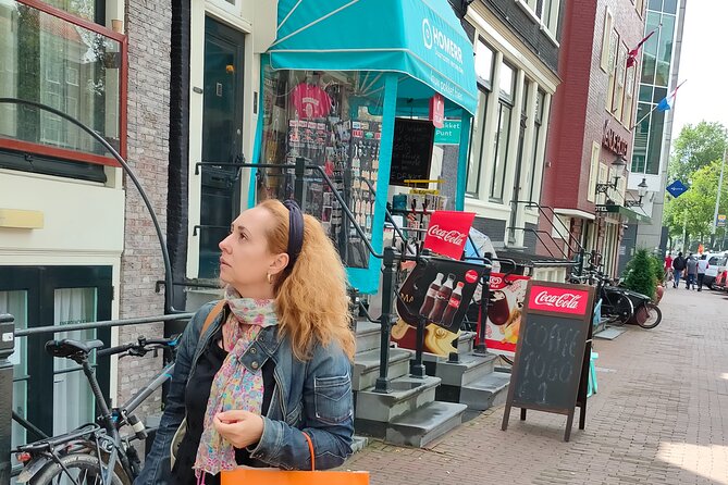 Amsterdam Walking Tour. All About History, Architecture, Traditions & Anecdotes. - Local Traditions and Anecdotes