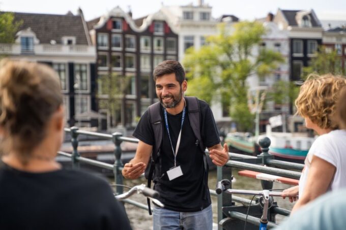 Amsterdam Walking Tour With Cheese Tasting - Customer Reviews