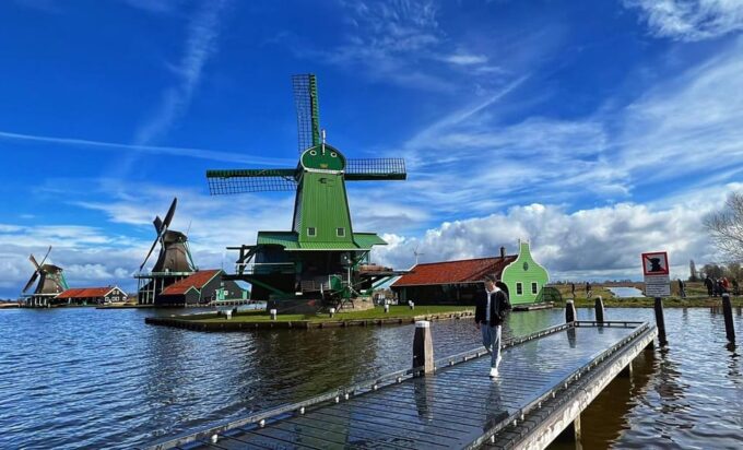 Amsterdam: Zaanse Schans and Giethoorn Day Trip With Cruise - Frequently Asked Questions