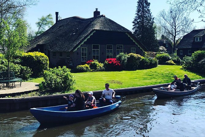 Amsterdam: Zaanse Schans & Giethoorn With Canal Cruise - Highlights of Giethoorn and Zaanse Schans