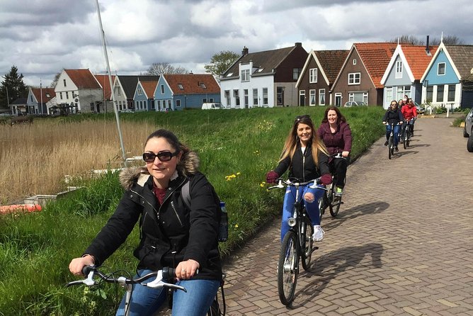 Amsterdams Countryside Half-Day Bike Tour in Small Group - Cancellation Policy