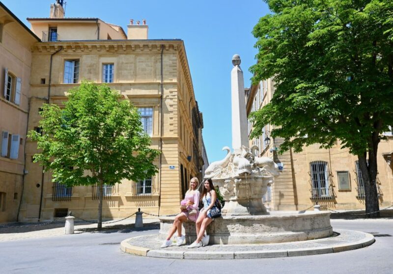 An Aix-traordinary Walking City Tour of Aix-en-Provence - Immerse in the Cultural Ambiance
