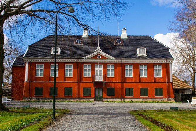 An Amazing Guided Private Walking Tour of Stavanger. - Customer Reviews and Ratings