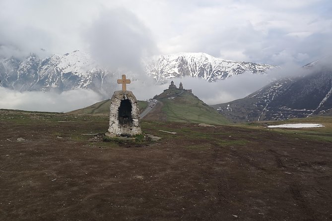 Ananuri-Gudauri-Kazbegi Private Full Day Tour From Tbilisi - Delectable Lunch and Refreshments