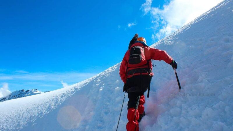 Ancash: Mountaineering to Vallunaraju Mountain |2D-1N| - Inclusions in the Package