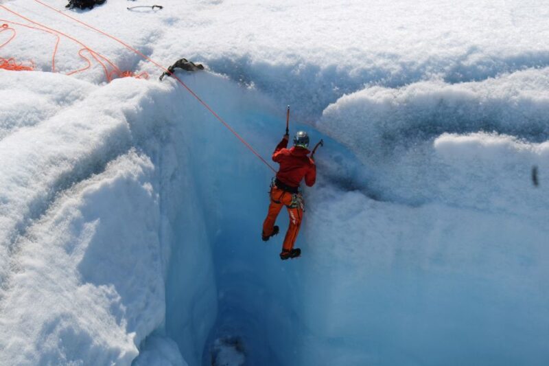 Anchorage: Knik Glacier Helicopter and Ice Climbing Tour - Helicopter Flight