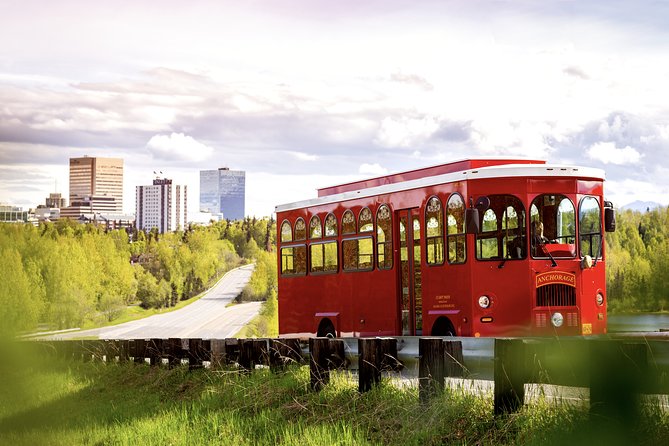 Anchorage Trolley Tour - Guide Experience