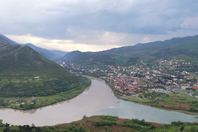 Ancient Cities of Georgia Mtskheta-Jvari-Gori-Uflitsikhe - Uflitsikhe: Cave City