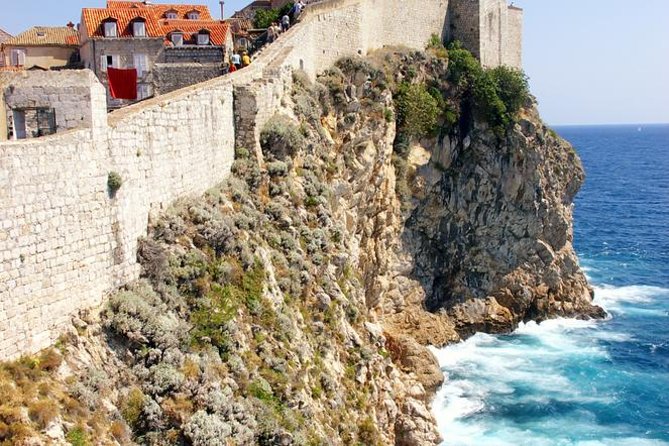 Ancient City Walls & Wars Walking Tour - Architecture and History