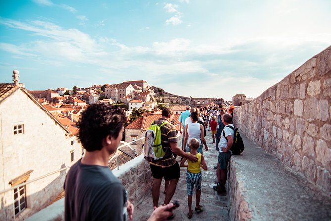 Ancient City Walls & Wars Walking Tour - Walls and Defenses