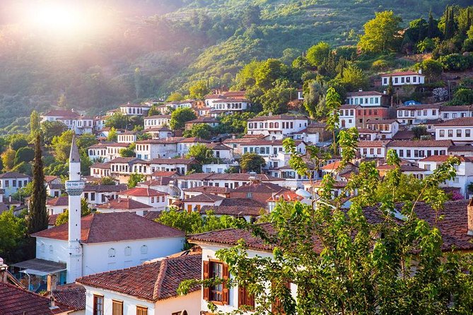 Ancient Ephesus Tour With Mothers Mary House and Visit to Old Village Sirince With Wine Tasting - Tour Inclusions and Logistics
