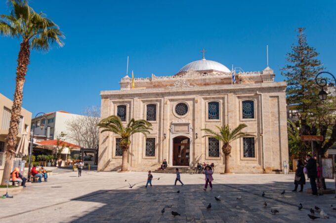 Ancient Knossos & Magical Crete: Small-Group Shore Excursion - Wine Tasting Experience