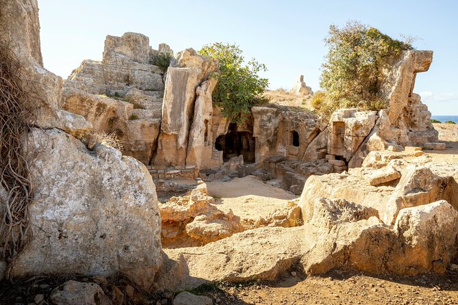 Ancient Kourion Tour With Paphos Town From Limassol - Exploring Ancient Kourion