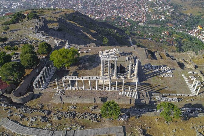 Ancient Pergamon Tour From Izmir - Exploring Pergamons Acropolis