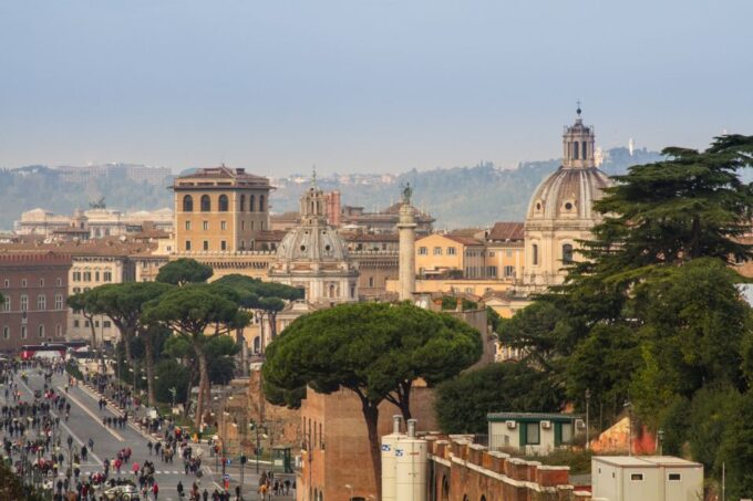 Ancient Rome Guided Tour: Colosseum, Forum and Palatine - Exploring Ancient Landmarks