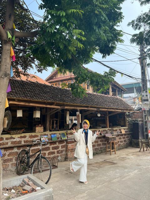 Ancient Treasures: Private Duong Lam & Van Phuc Village Tour - Son Dong Craft Village
