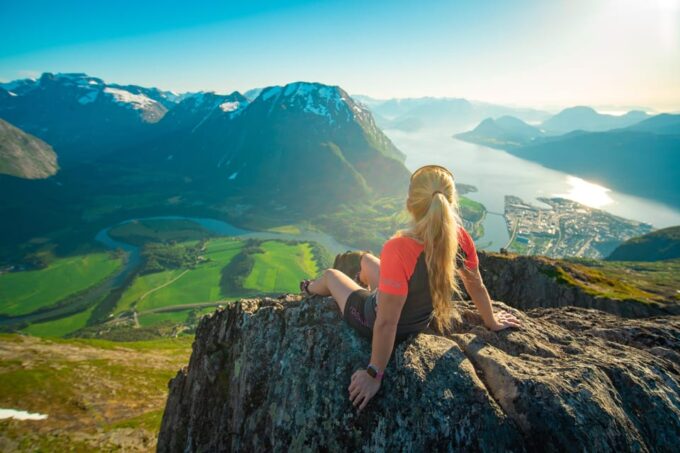 Åndalsnes: Gondola and Guided Mountain Walk - Frequently Asked Questions