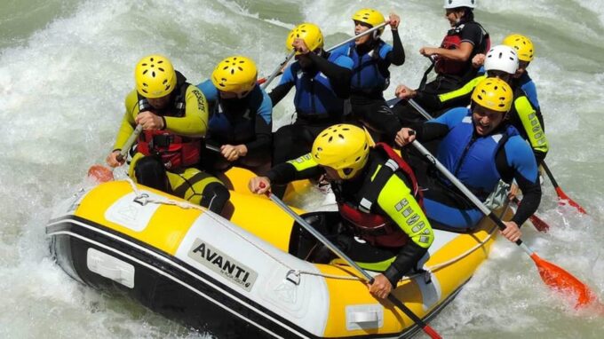 Andalucia: Rafting Experience on Río Genil - Why Choose This Experience?