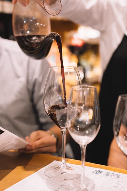 Andalusian Wine Tasting in Cala De Mijas - 4 Top Wines+Tapas - Experience Atmosphere