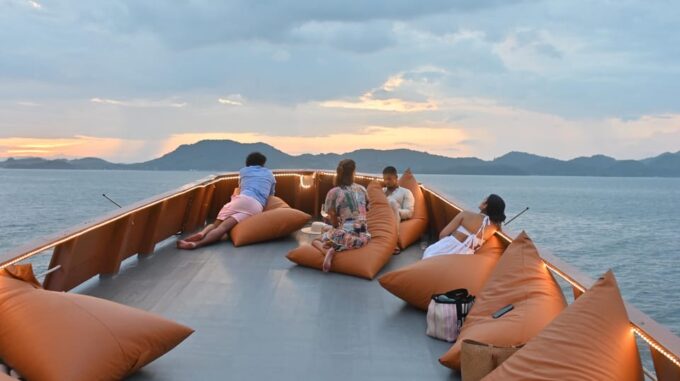 Andaman Dinner Cruise ; Sarasin Sunset Cruise - Inclusions and Whats Covered