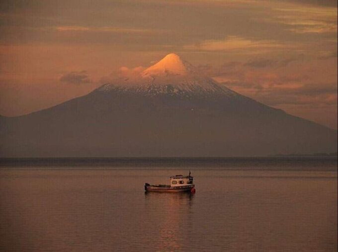 Andean Lakes Crossing Journey From Bariloche to Puerto Varas - Exploring Petrohué and Llanquihue