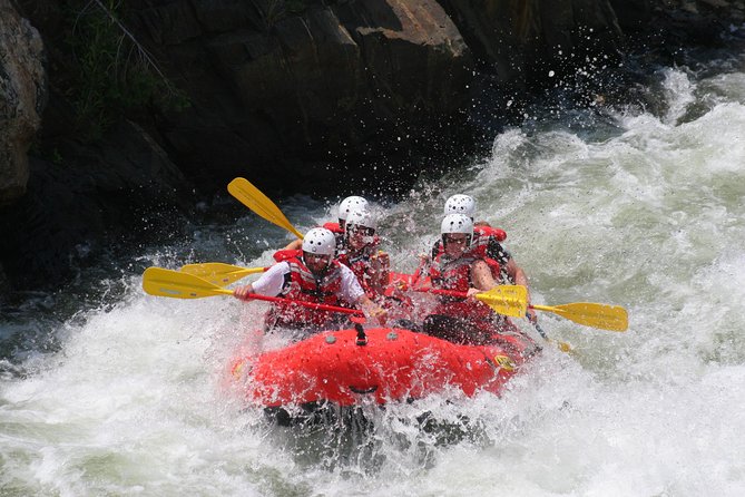 Andes and Amazon in 3 Days: Cotopaxi, Quilotoa, Baños, Amazon - Swinging at the End of the World