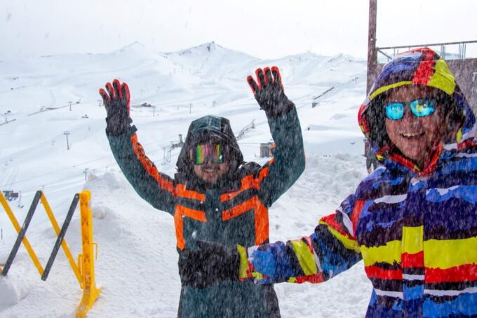 Andes Panoramic Winter: Valle Nevado and Farellones - Skiing and Snowboarding