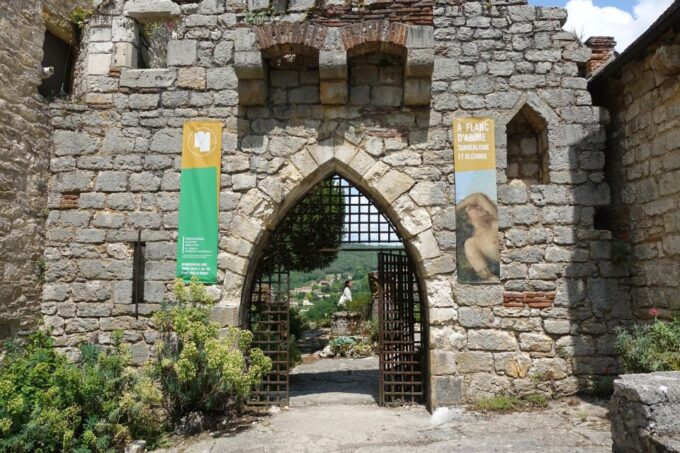 ANDRÉ BRETON HOUSE: 19th International Surrealism Exhibition - Frequently Asked Questions