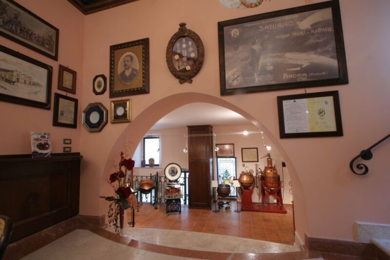 Andria: 2-Hour Museum Mucci Confetti Tasting & Walking Tour - Experience Highlights