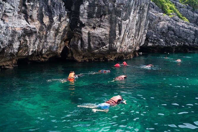Ang Thong Islands Luxury Small Group Tour From Koh Samui - Exploring the Islands