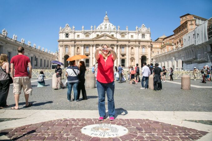 Angels and Demons Official Tour - The Path of Illumination - Visiting Piazzas and Churches