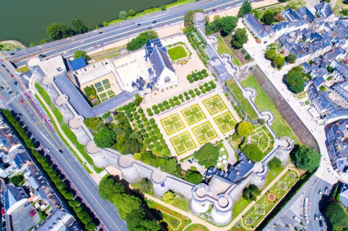 Angers: Château D'angers Entrance Ticket - Customer Reviews Summary