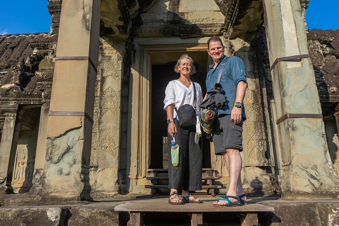 Angkor Adventure Vespa Tour - Inclusive Local Snacks & Lunch - Health and Accessibility Information