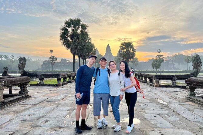 Angkor Highlight Sunrise Guided Tour & Banteay Srei Temple - Reviews