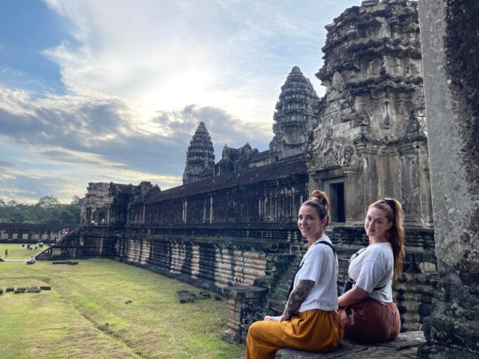 Angkor Highlights: Private Tour With Banteay Srei - Banteay Sreis Intricate Carvings