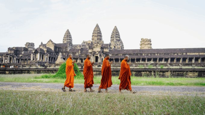 Angkor Highlights Tour: Angkor Wat, Angkor Thom & Ta Prohm - Entrance Fees and Tickets