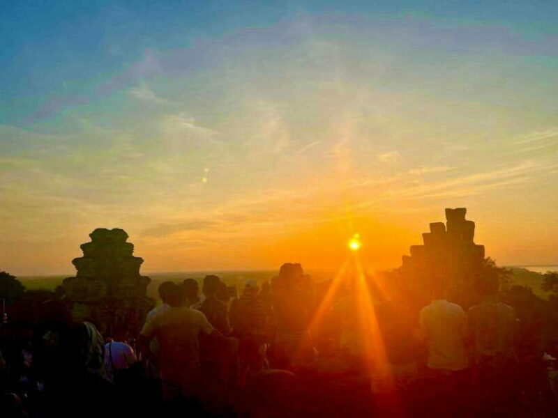 Angkor Wat, Angkor Thom, and Ta Prohm Day Trip with Sunset - Key Points