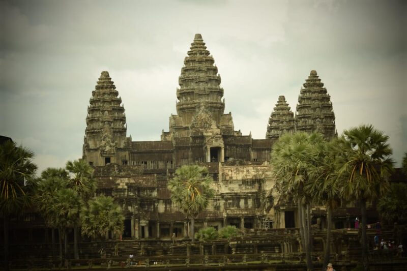 Angkor Wat, Bayon, Ta Promh and Beng Mealea: 2-Day Tour - Day 1 Exploration