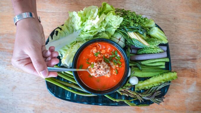 Angkor Wat Experience Temple Pass and Siem Reap Food Tour - Participant Suitability