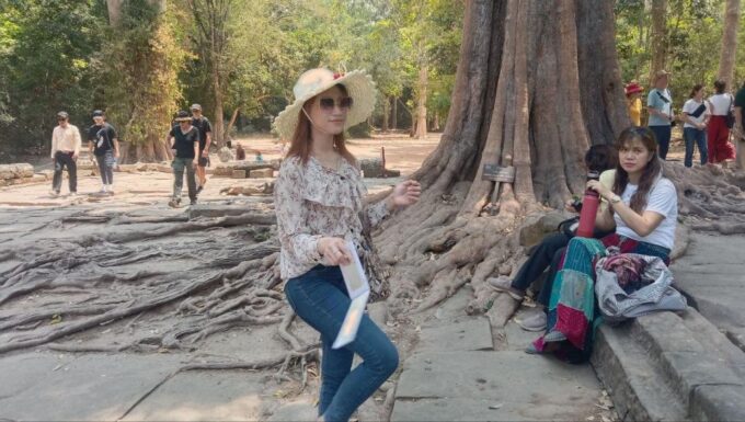 Angkor Wat Guided Joint-in Tour - Tour Pricing