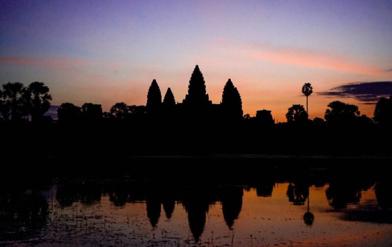 Angkor Wat: Half-Day Sunrise Vespa Tour With Lunch - Good To Know